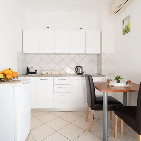 Guest house Milic