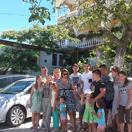 Гостевой дом Milic Горни-Карин